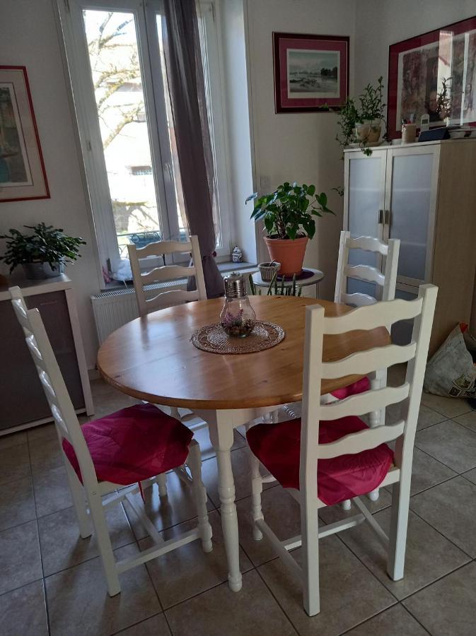 Chez Kiki Apartment เอปินาล ภายนอก รูปภาพ
